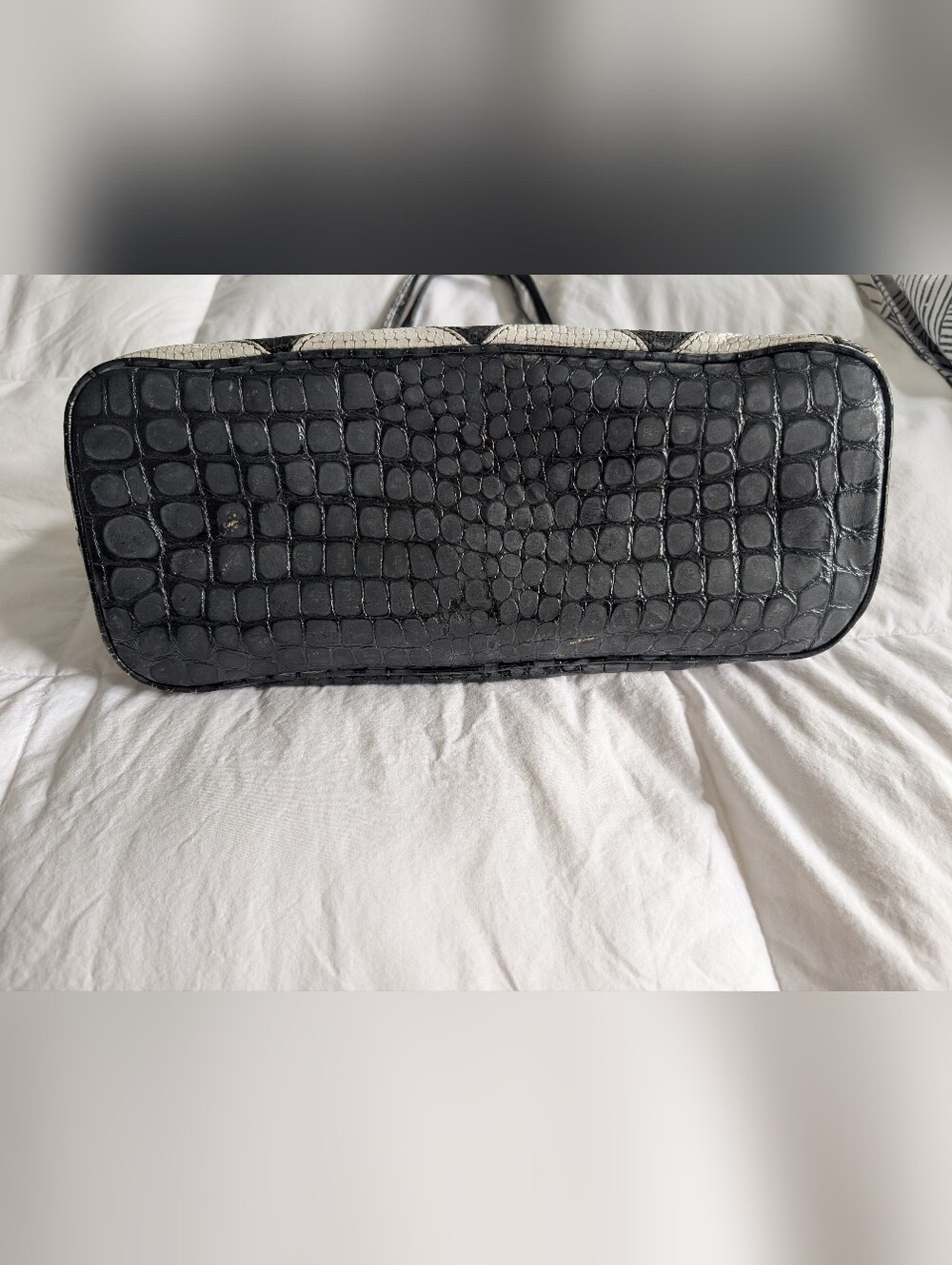 MCM Black and White Harlequin Tote - Picture 5 of 11